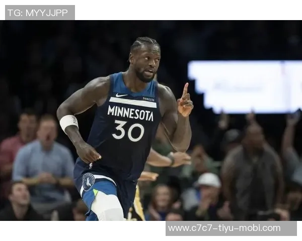 森林狼官方庆祝兰德尔生涯总得分突破14000分的重要时刻