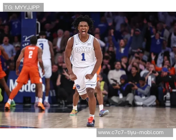 NCAA季前赛明年状元热门达林彼得森上半场狂砍24分全场贡献26分表现抢眼