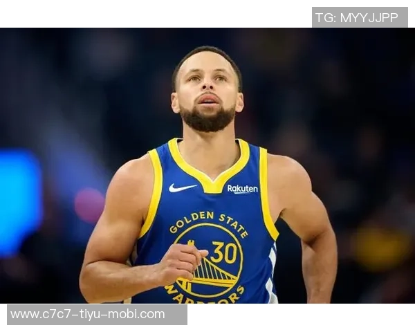 库里赞追梦重拾组织能力赛季初期如同无人区的挑战与机遇